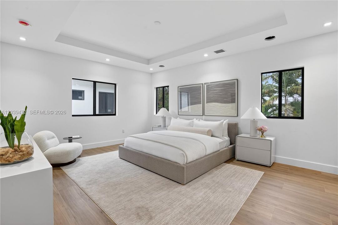 En Venta: $3,999,999 (4 camas, 4 baños, 2855 Pies cuadrados)