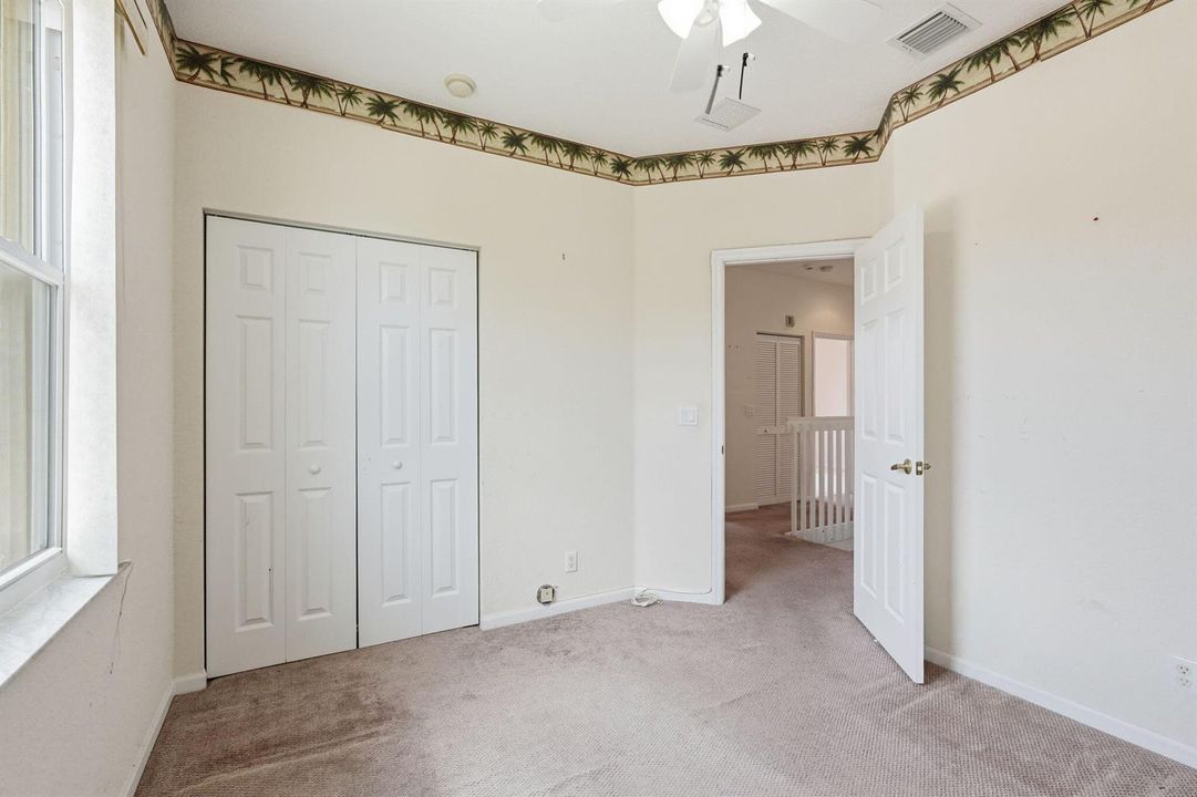 22-web-or-mls-3956_Torres_Cir_021