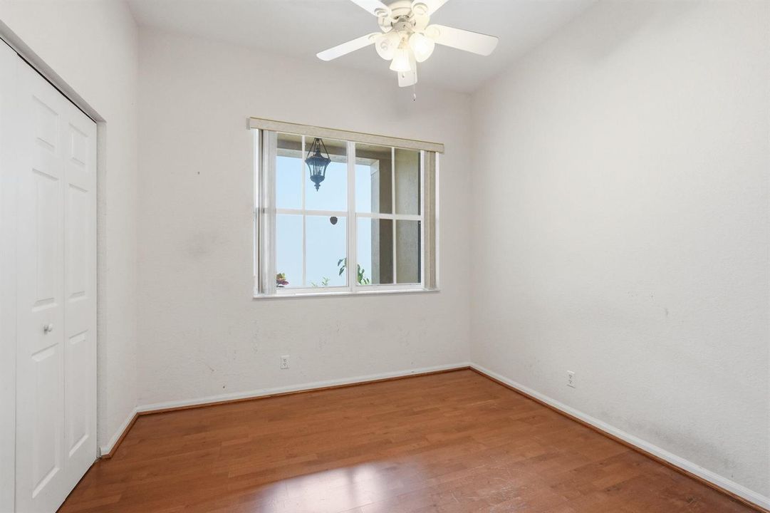 30-web-or-mls-3956_Torres_Cir_029