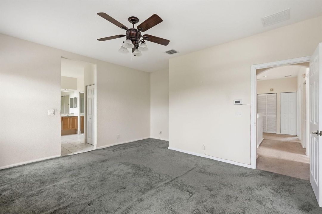 4-web-or-mls-3956_Torres_Cir_004