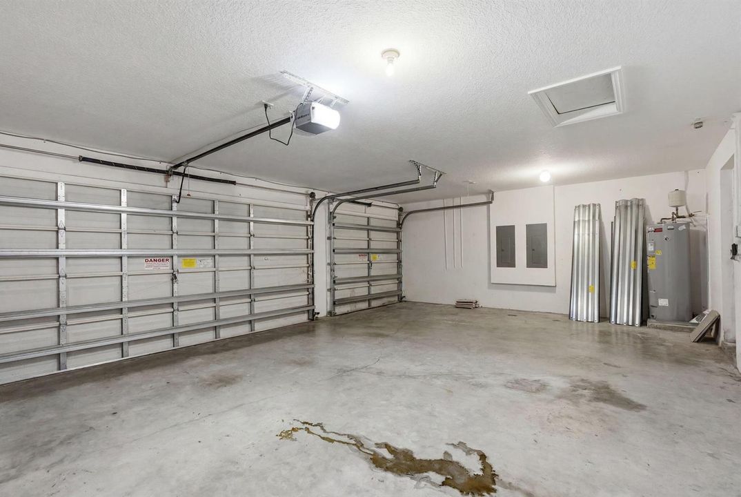 48-web-or-mls-3956_Torres_Cir_047