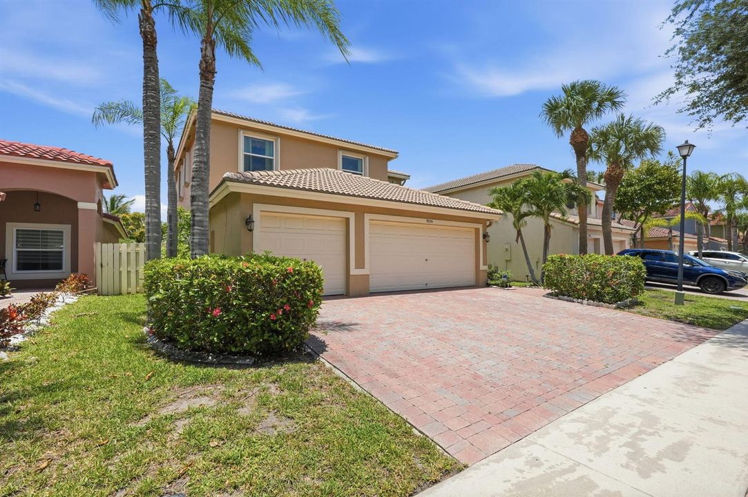 57-web-or-mls-3956_Torres_Cir_056