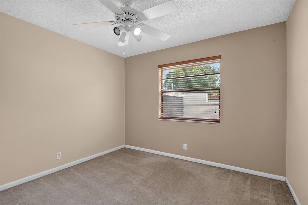 27-web-or-mls-353-7523