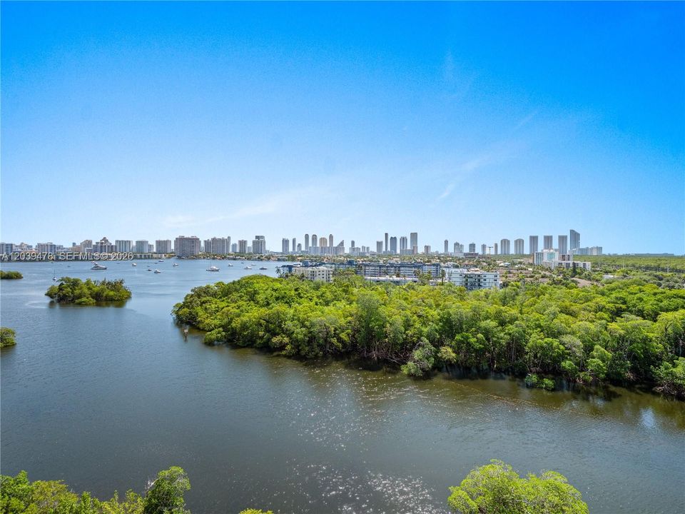 En Venta: $630,000 (2 camas, 2 baños, 1123 Pies cuadrados)