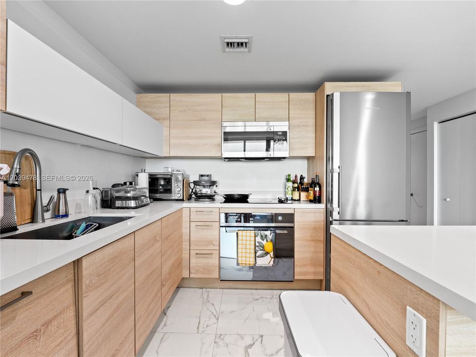 En Venta: $630,000 (2 camas, 2 baños, 1123 Pies cuadrados)