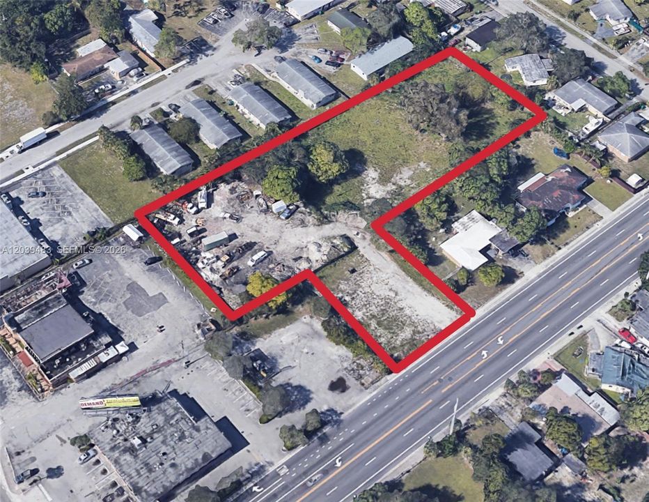 На продажу: $1,500,000 (1.72 acres)