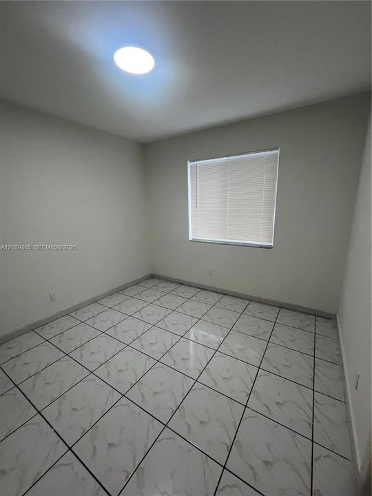En Renta: $2,600 (2 camas, 1 baños, 1000 Pies cuadrados)