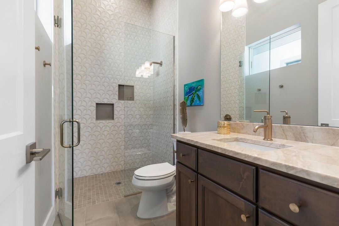 2nd floor ensuite