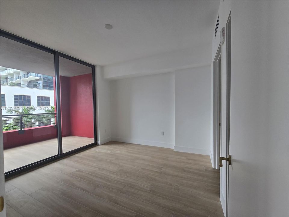 For Rent: $5,000 (1 beds, 2 baths, 0 Square Feet)