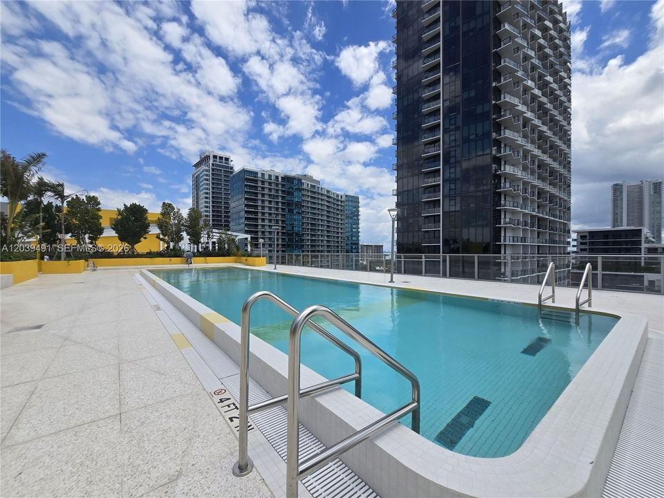 For Rent: $5,000 (1 beds, 2 baths, 0 Square Feet)