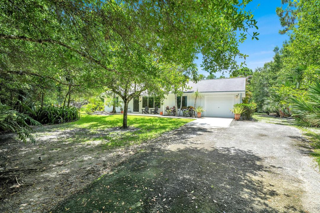 fr garage 12216