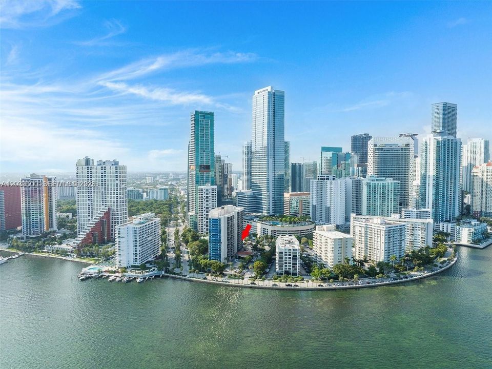 For Sale: $469,000 (1 beds, 1 baths, 900 Square Feet)