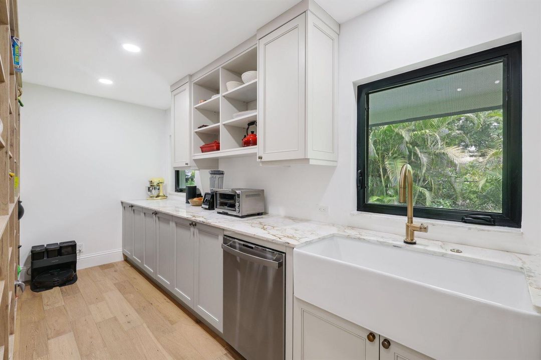 Kitchen and pantry area