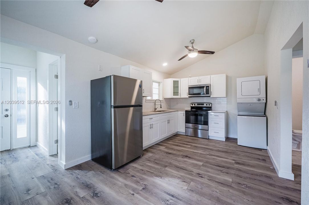 For Rent: $1,025 (2 beds, 1 baths, 0 Square Feet)