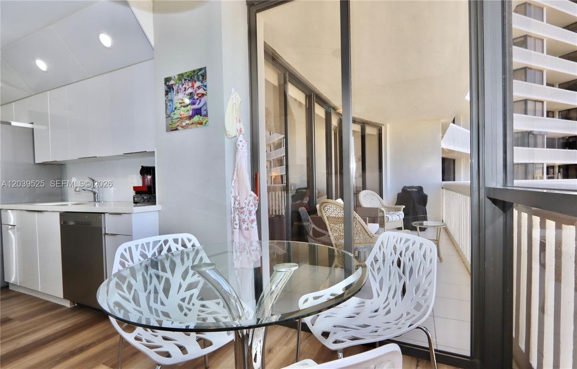 En Renta: $4,600 (1 camas, 1 baños, 1230 Pies cuadrados)