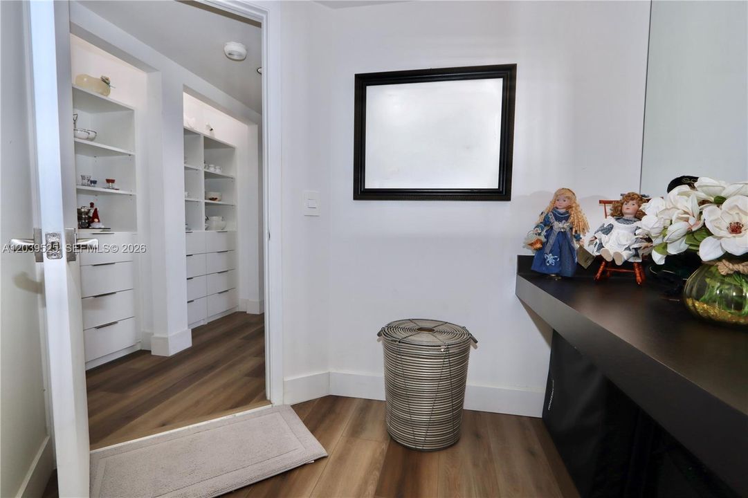 En Renta: $4,600 (1 camas, 1 baños, 1230 Pies cuadrados)