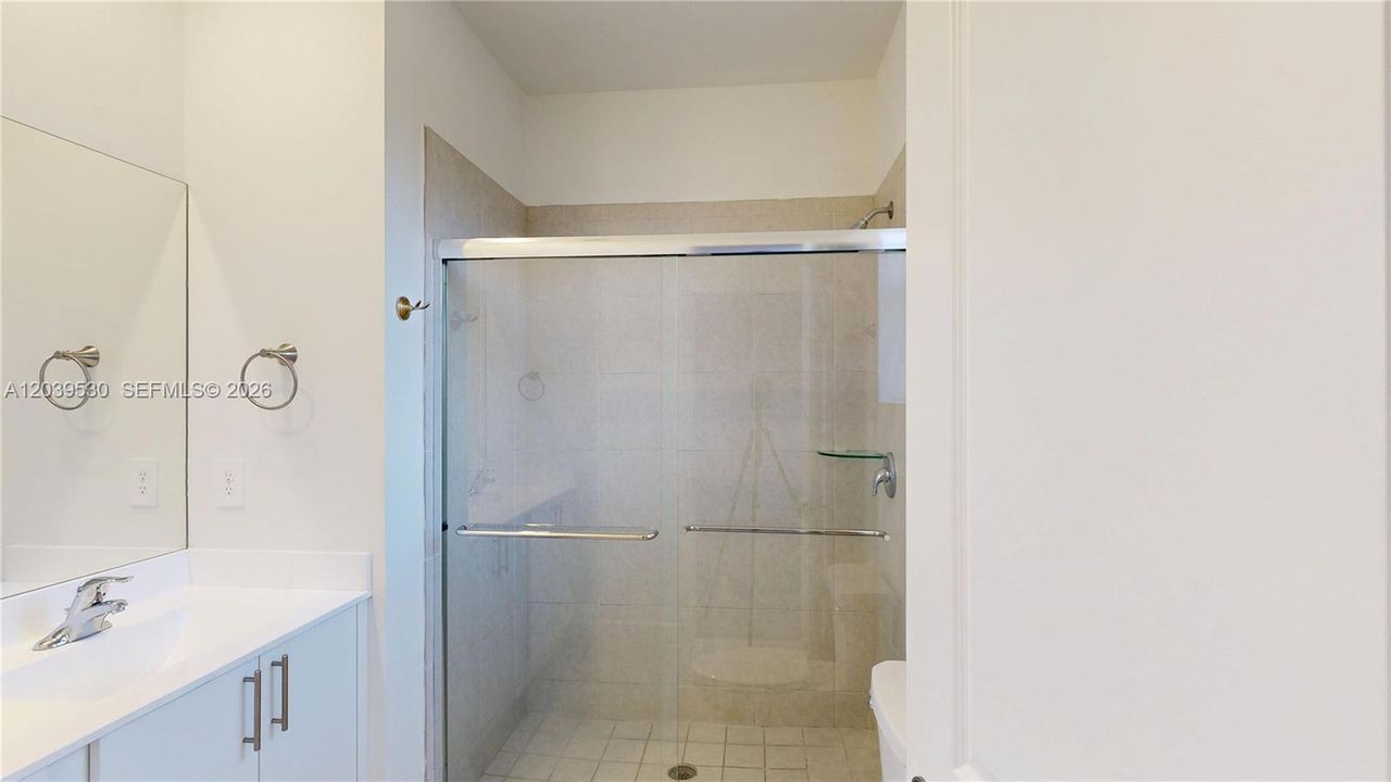 En Renta: $2,700 (3 camas, 2 baños, 1548 Pies cuadrados)