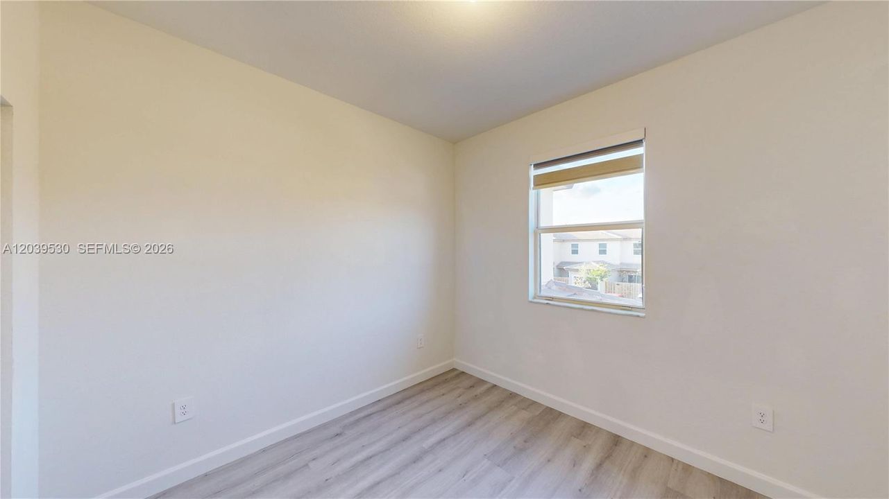 En Renta: $2,700 (3 camas, 2 baños, 1548 Pies cuadrados)