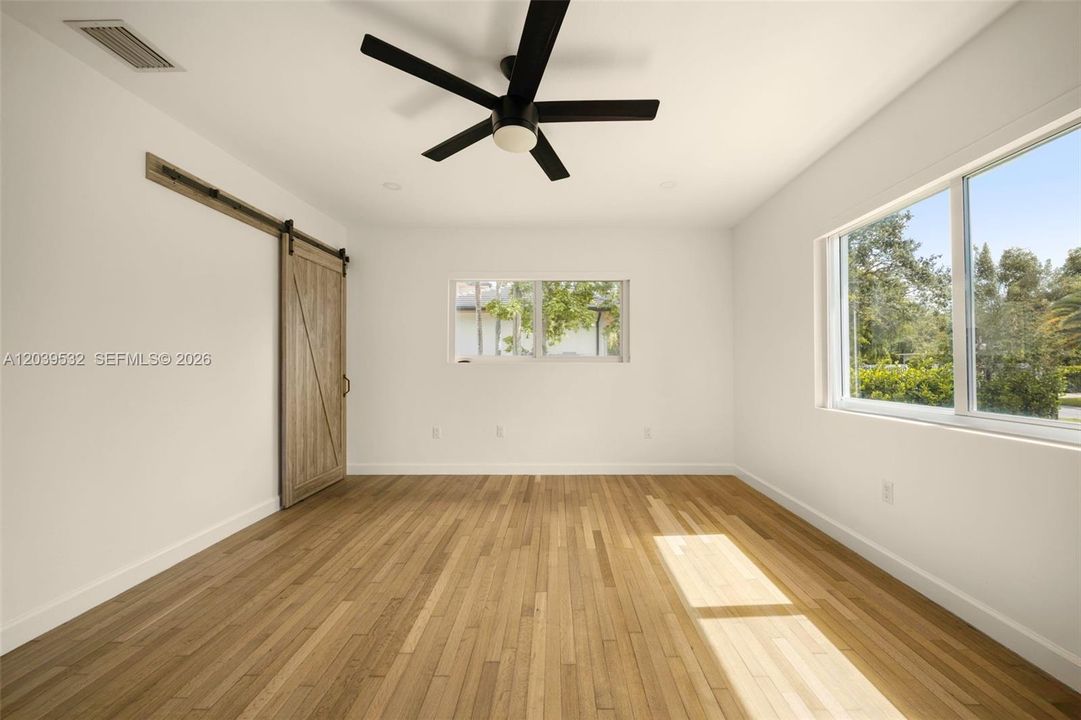 For Rent: $7,250 (3 beds, 2 baths, 2139 Square Feet)