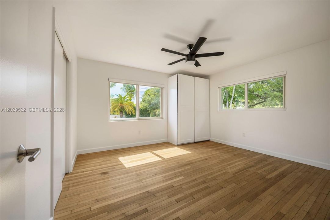 For Rent: $7,250 (3 beds, 2 baths, 2139 Square Feet)