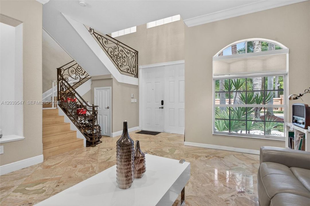 For Sale: $760,000 (4 beds, 3 baths, 2538 Square Feet)