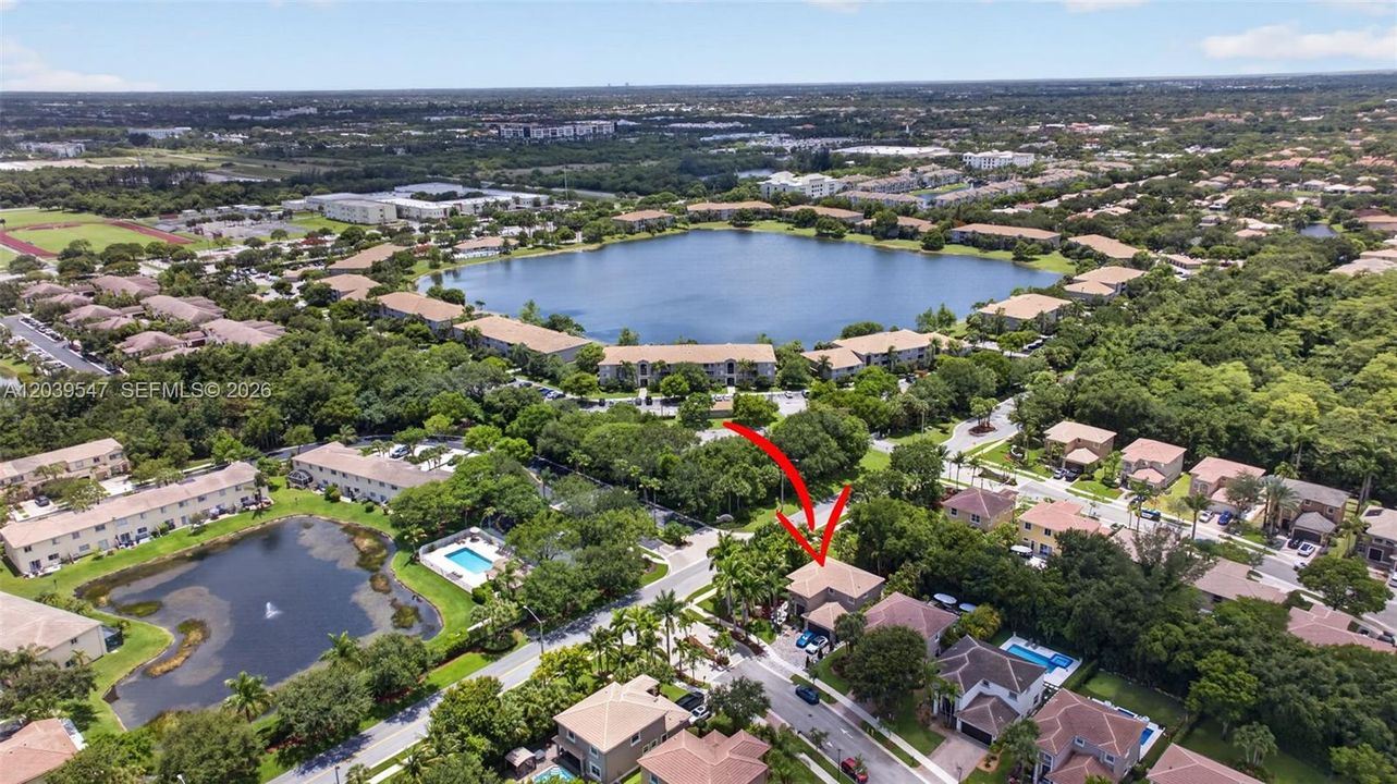 For Sale: $760,000 (4 beds, 3 baths, 2538 Square Feet)