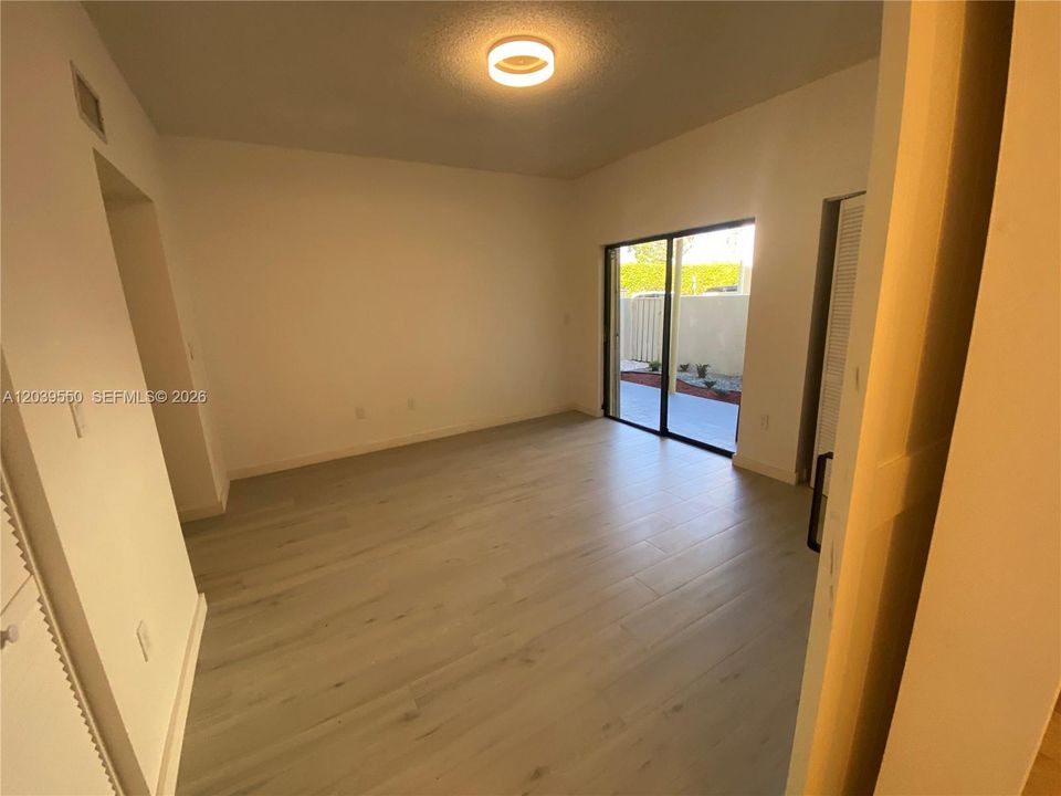 En Renta: $2,800 (3 camas, 2 baños, 1233 Pies cuadrados)