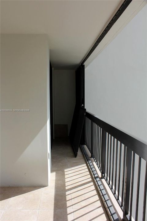 For Rent: $3,900 (2 beds, 2 baths, 1100 Square Feet)