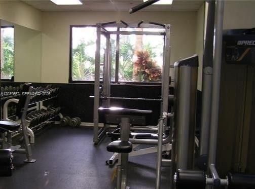 For Rent: $3,900 (2 beds, 2 baths, 1100 Square Feet)