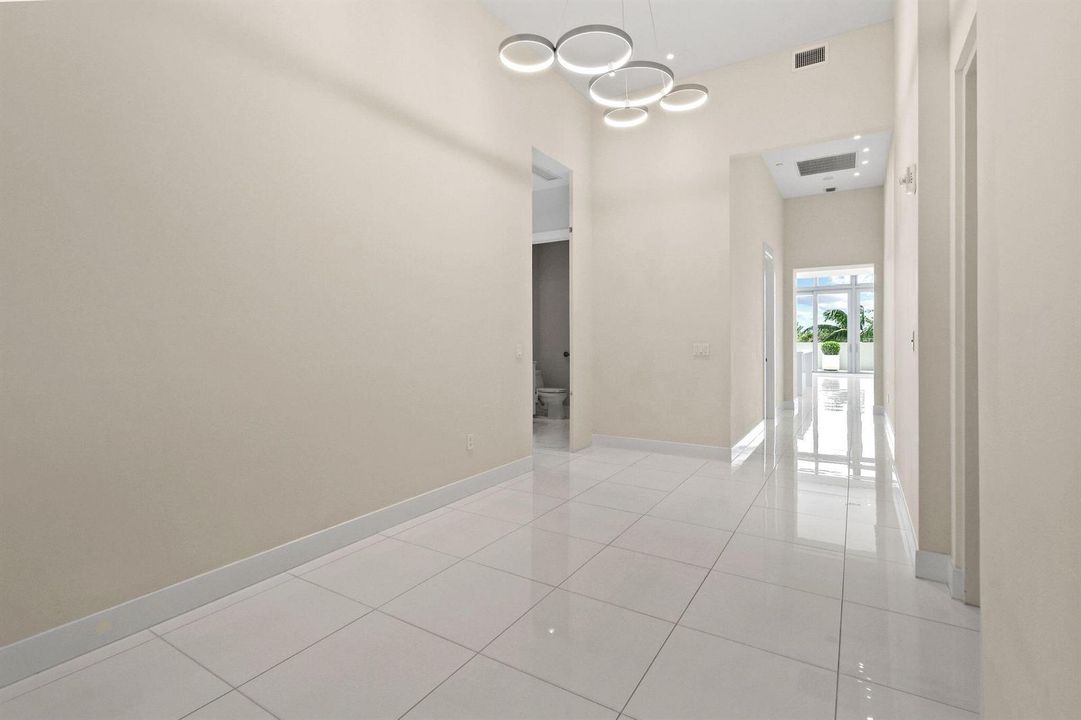 2WaterClubWay#301(1)