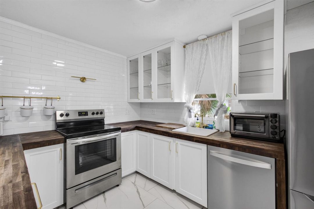 24-web-or-mls-5D1A2707