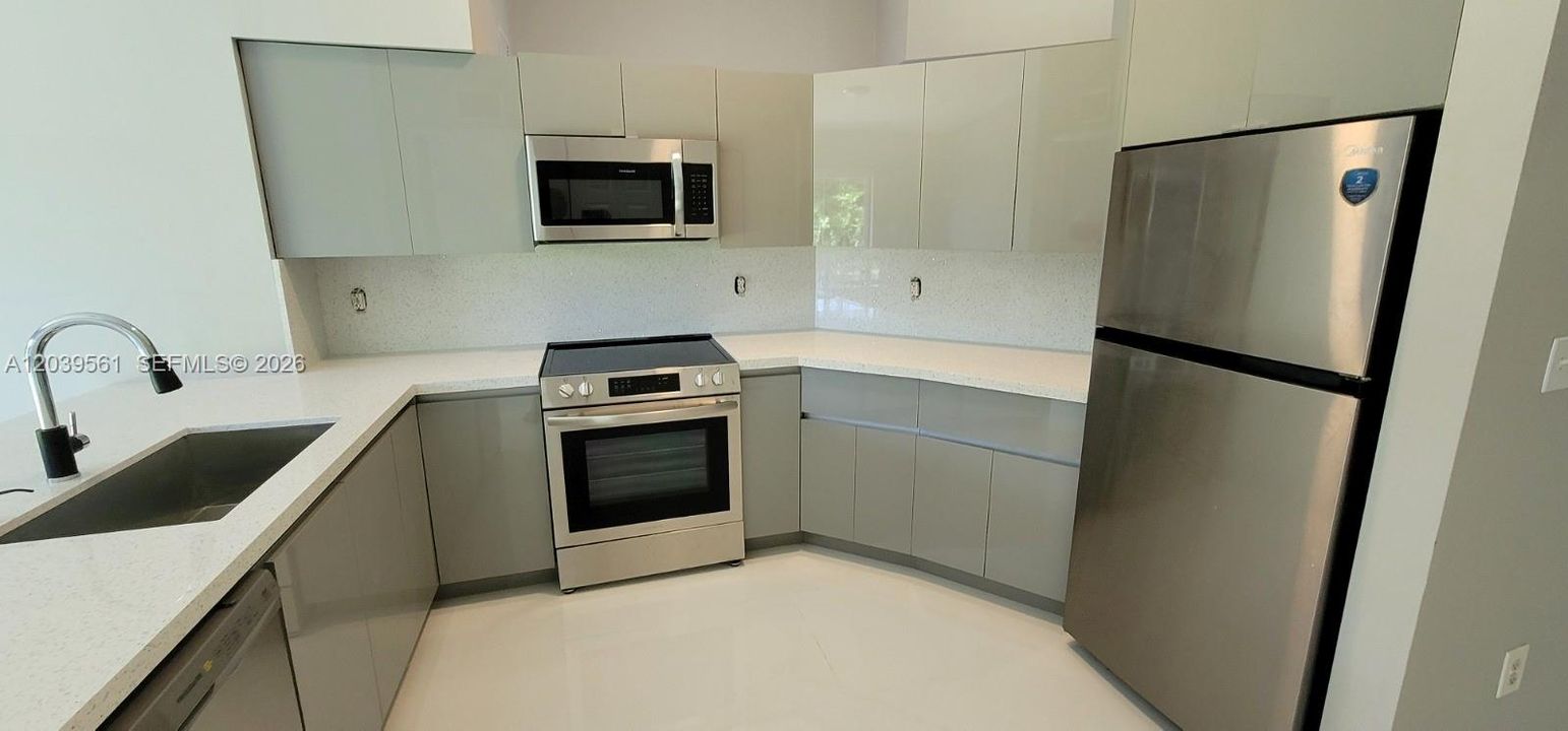 En Renta: $3,200 (3 camas, 2 baños, 1332 Pies cuadrados)