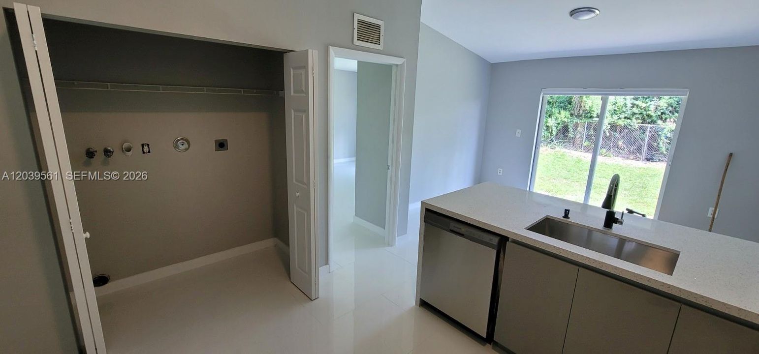 En Renta: $3,200 (3 camas, 2 baños, 1332 Pies cuadrados)