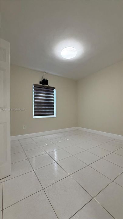 For Rent: $3,200 (3 beds, 3 baths, 1802 Square Feet)