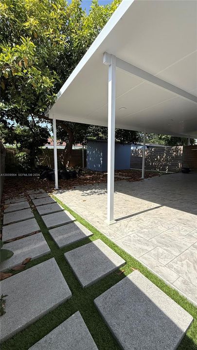 For Rent: $3,200 (3 beds, 3 baths, 1802 Square Feet)