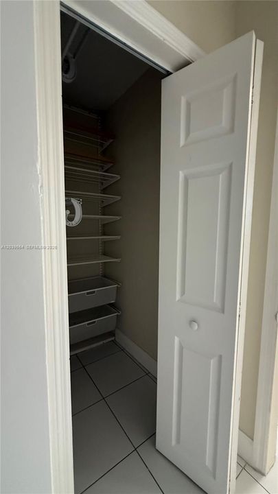 For Rent: $3,200 (3 beds, 3 baths, 1802 Square Feet)