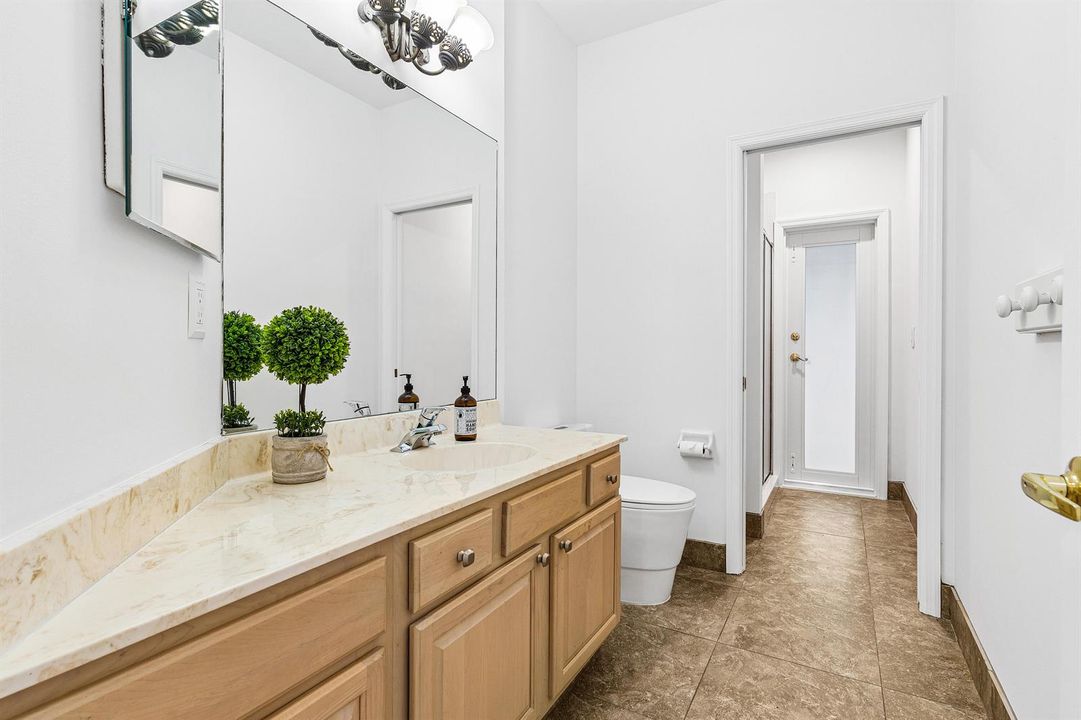 3rd Full Bath/Cabana Bath