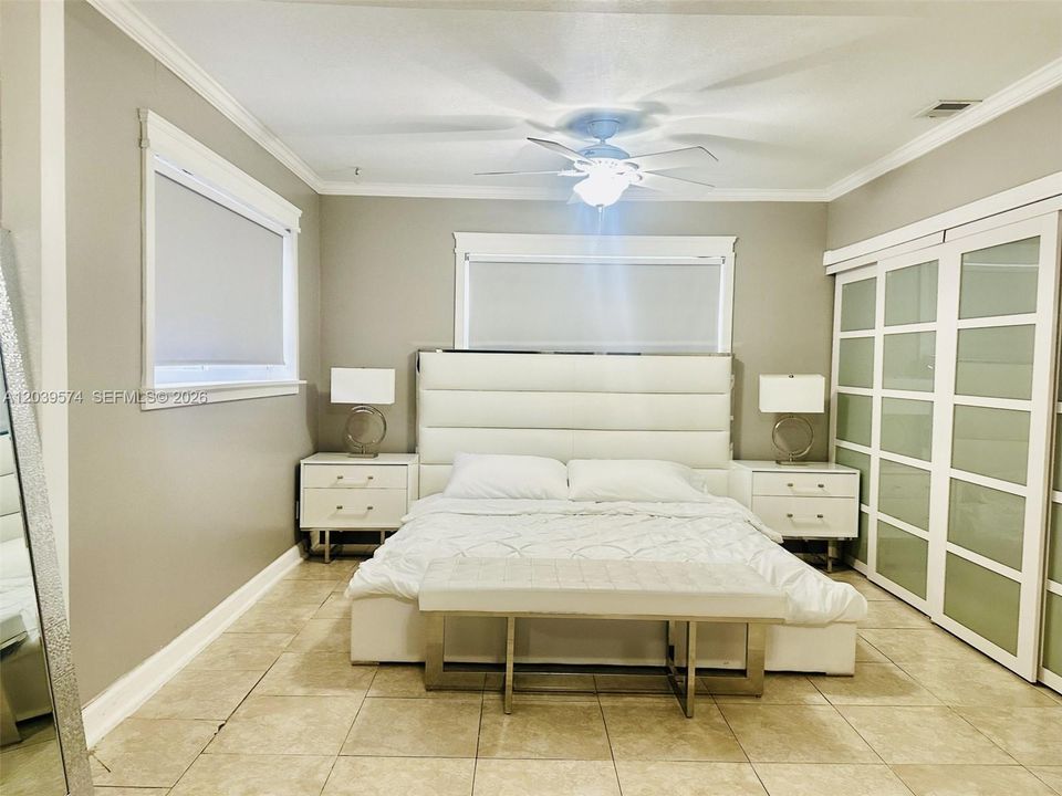 For Rent: $4,000 (3 beds, 2 baths, 1307 Square Feet)