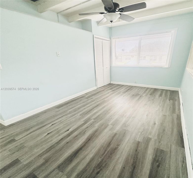For Rent: $4,000 (3 beds, 2 baths, 1307 Square Feet)