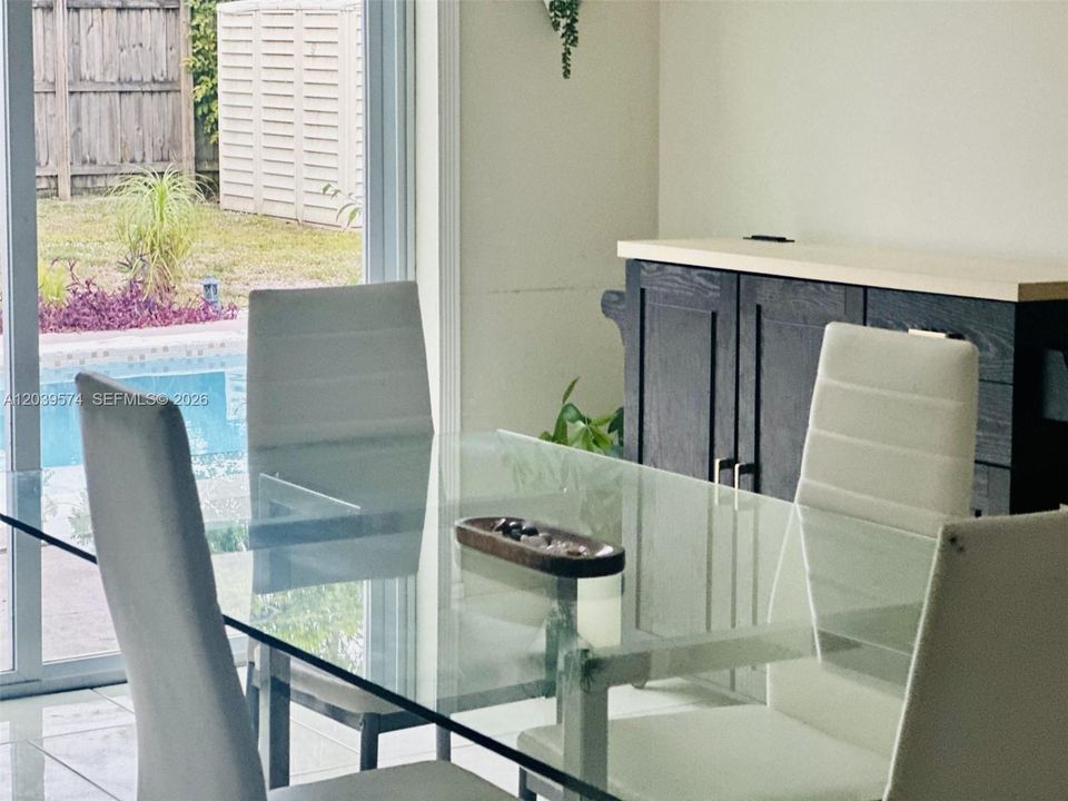 For Rent: $4,000 (3 beds, 2 baths, 1307 Square Feet)