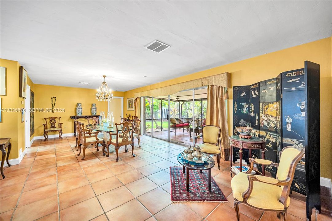 For Sale: $1,150,000 (4 beds, 2 baths, 2064 Square Feet)