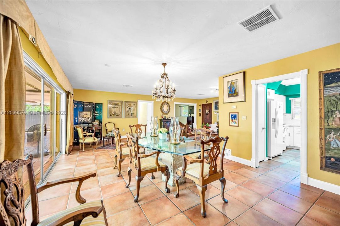 For Sale: $1,150,000 (4 beds, 2 baths, 2064 Square Feet)