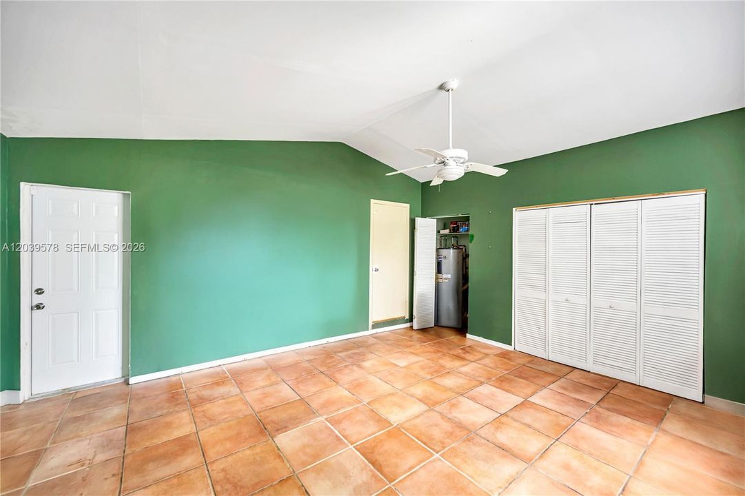 For Sale: $1,150,000 (4 beds, 2 baths, 2064 Square Feet)