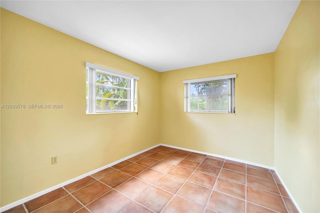 For Sale: $1,150,000 (4 beds, 2 baths, 2064 Square Feet)