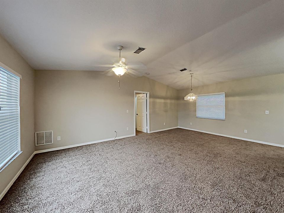1001705.1711 Sw Gloria Ln.Photo_12
