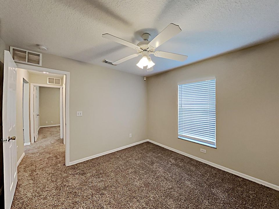 1001705.1711 Sw Gloria Ln.Photo_5
