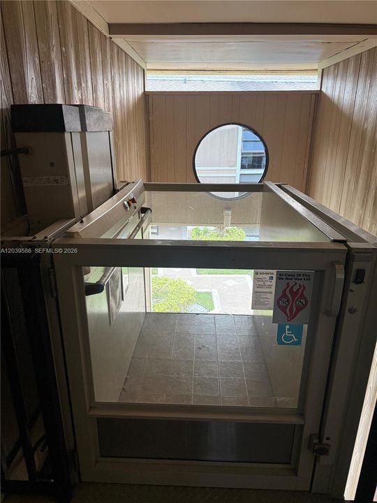 En Venta: $129,900 (2 camas, 1 baños, 827 Pies cuadrados)