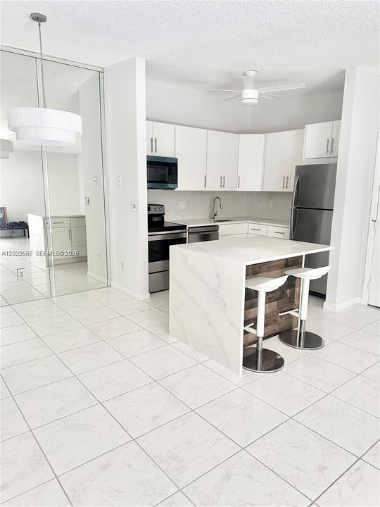En Venta: $129,900 (2 camas, 1 baños, 827 Pies cuadrados)