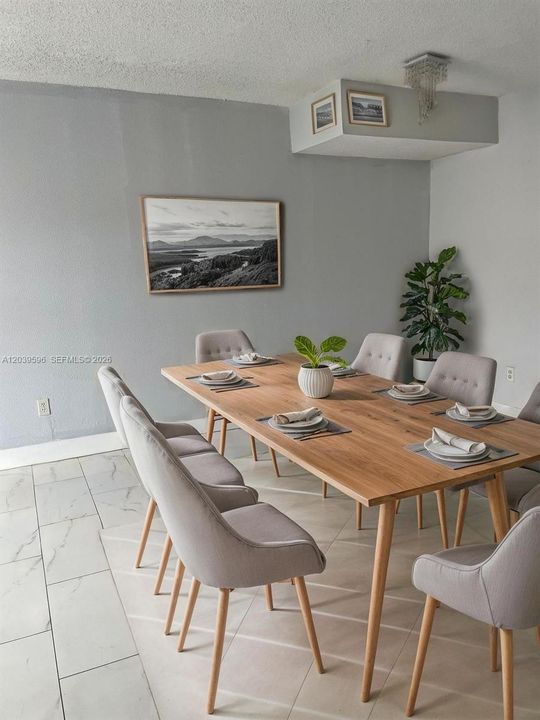В аренду: $3,100 (3 спален, 2 ванн, 1440 Квадратных фут)