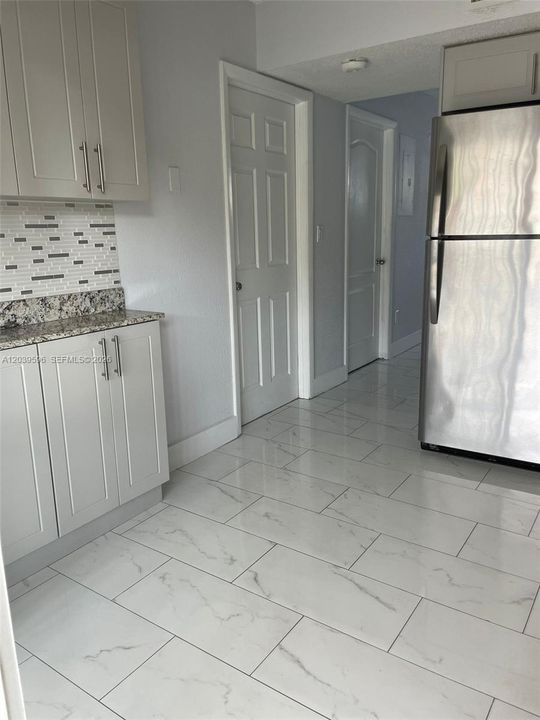 В аренду: $3,100 (3 спален, 2 ванн, 1440 Квадратных фут)